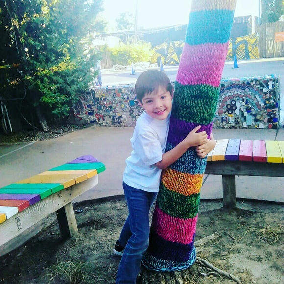 Meet your Posher, Sasha - Picture 5 of 8